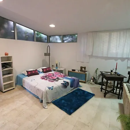 Val & Mar زادار